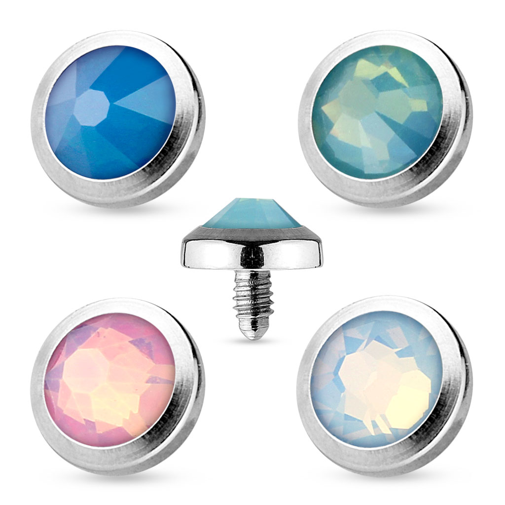 Dermal Anchor mit einem Opalitstein