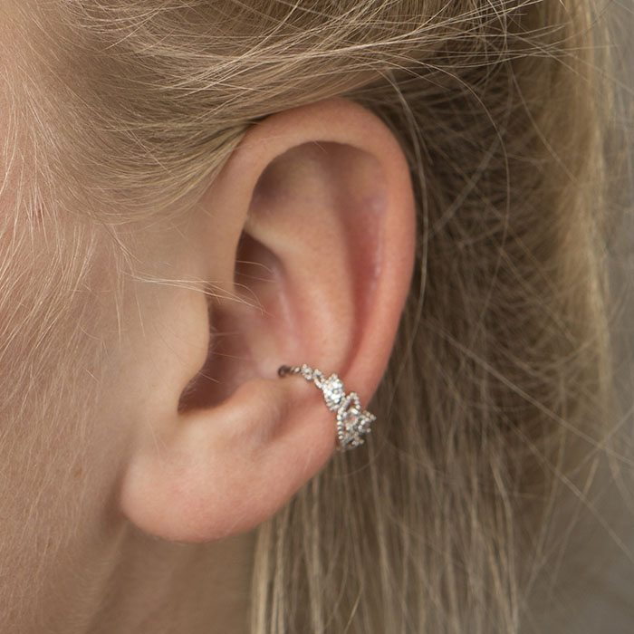 Earcuff mit Kugeln und Steinen