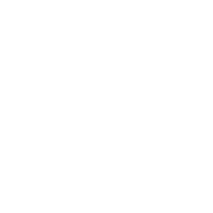 Brustschild mit Herzen und Schnörkeln
