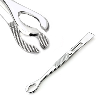 Forester Slotted Tweezer